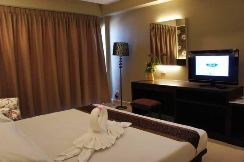 Welcome Plaza Hotel Pattaya Bagian luar foto
