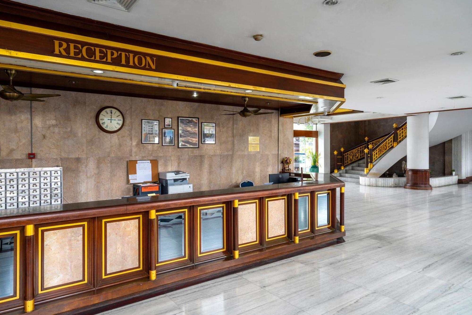 Welcome Plaza Hotel Pattaya Bagian luar foto