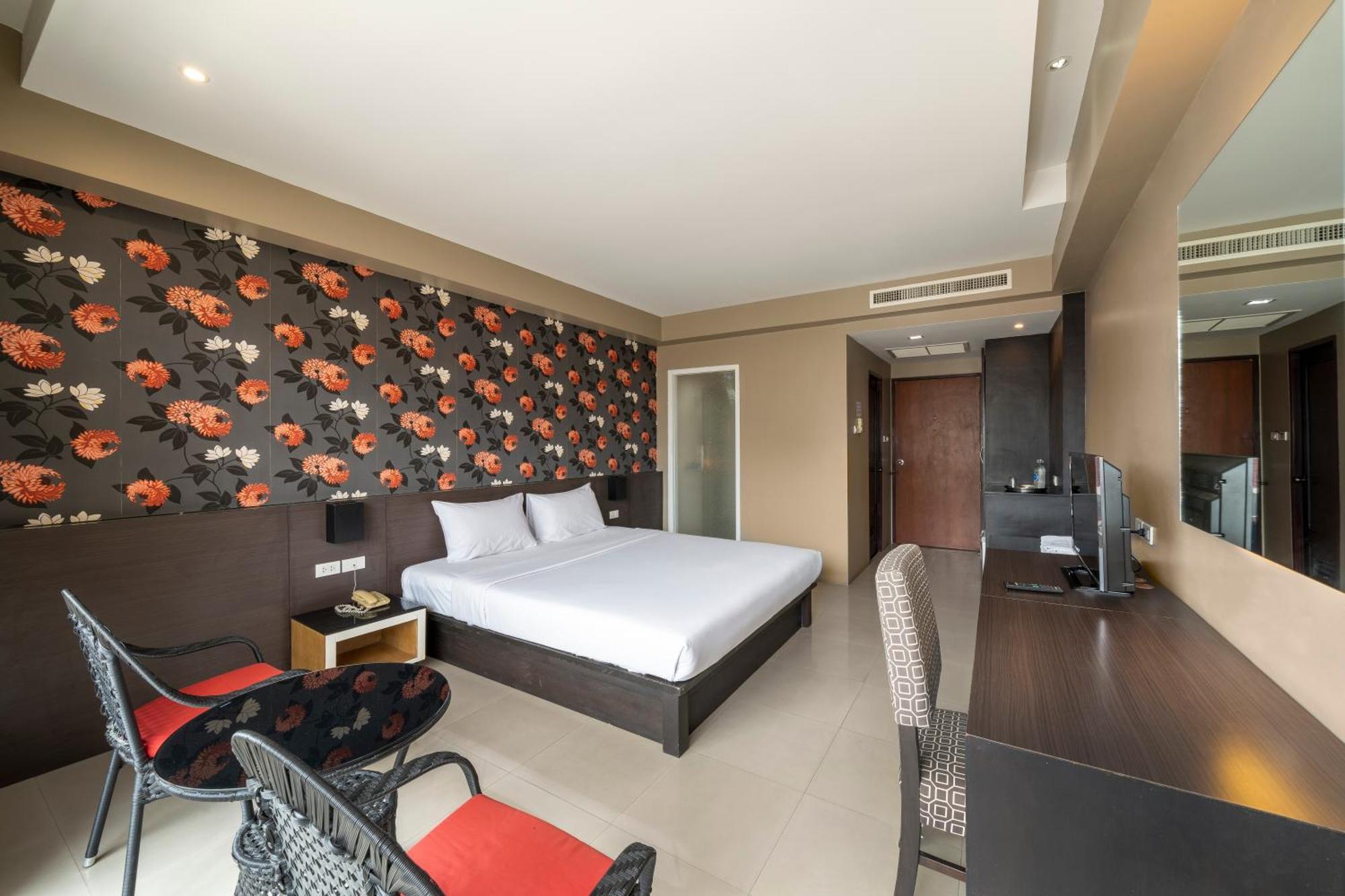 Welcome Plaza Hotel Pattaya Bagian luar foto