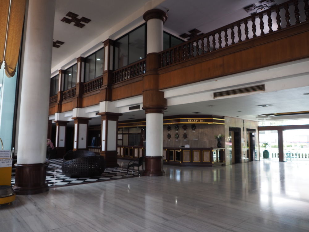 Welcome Plaza Hotel Pattaya Bagian luar foto