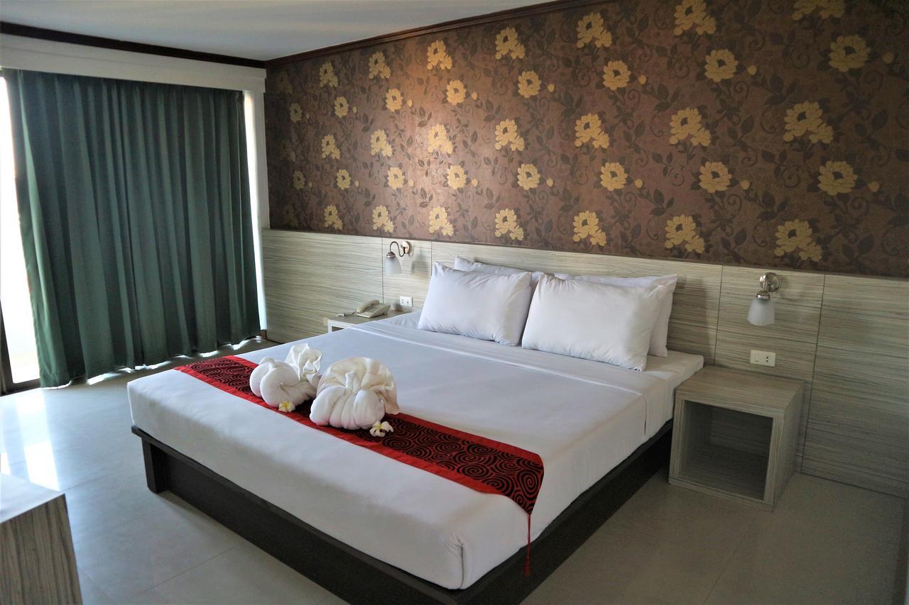 Welcome Plaza Hotel Pattaya Bagian luar foto