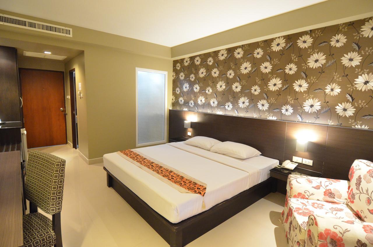 Welcome Plaza Hotel Pattaya Bagian luar foto